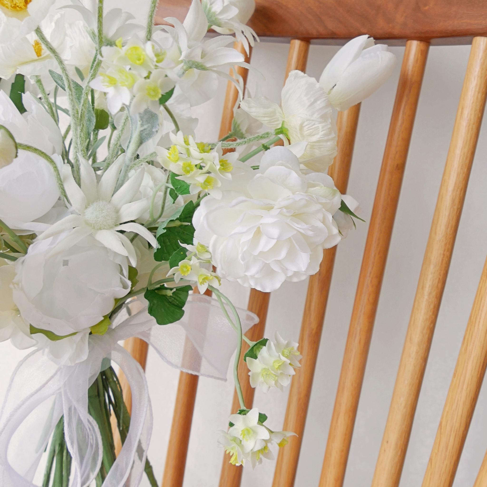 芍薬（ピオニー）とポピーのクラッチブーケ｜クリーム×イエロー｜造花ウェディングブーケ｜ふんわりナチュラル×上品 | 10枚目